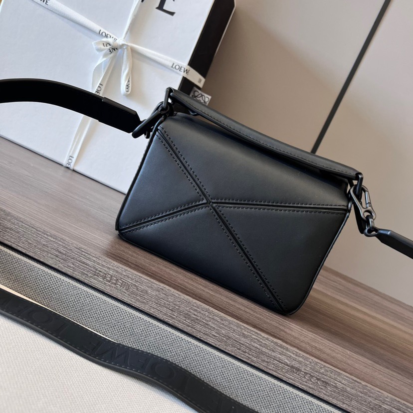 Loewe Mini Puzzle black