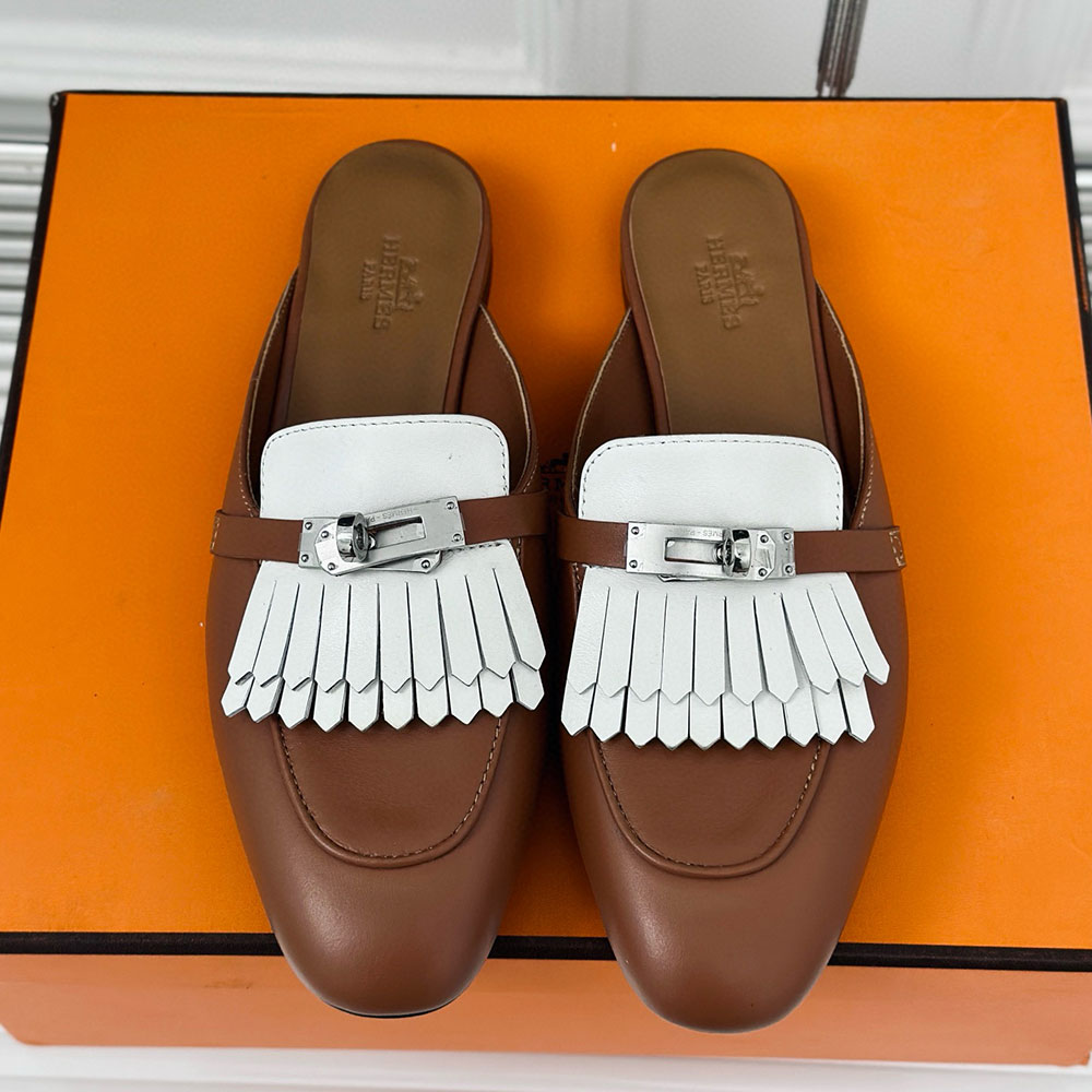 Hermes Oz  Leather is Comfortable Sandals Slide