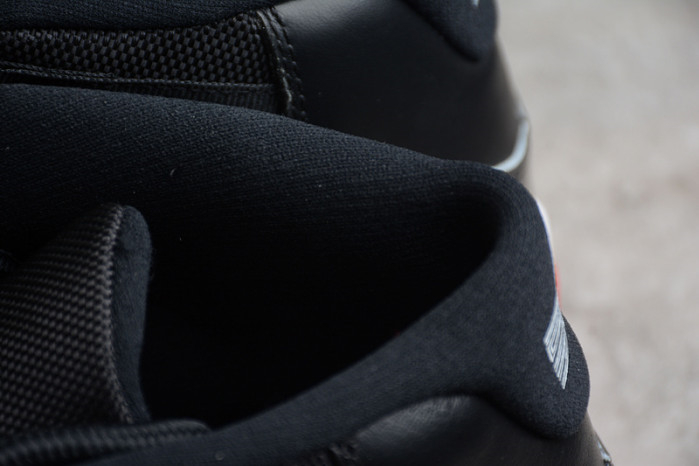 Air Jordan 11 Bred 2019 378037-061