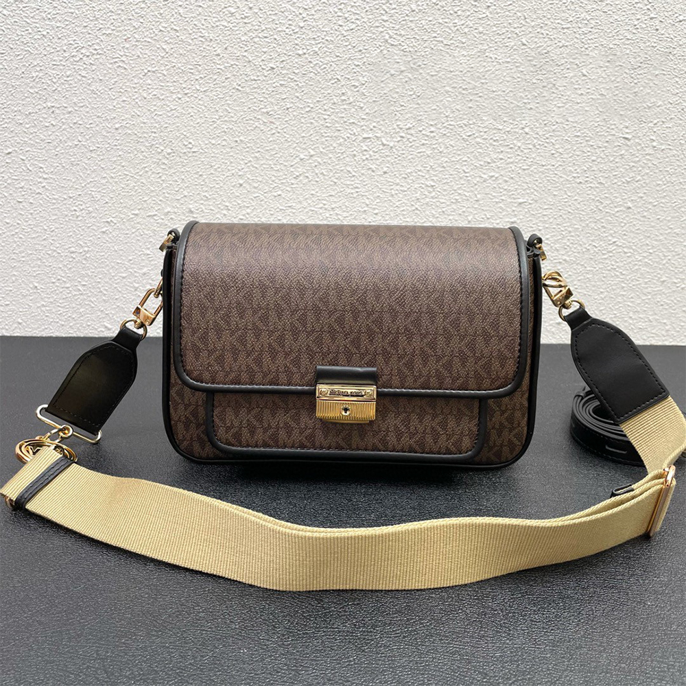 Michael Kors MK Bradshaw Crossbody Bag
