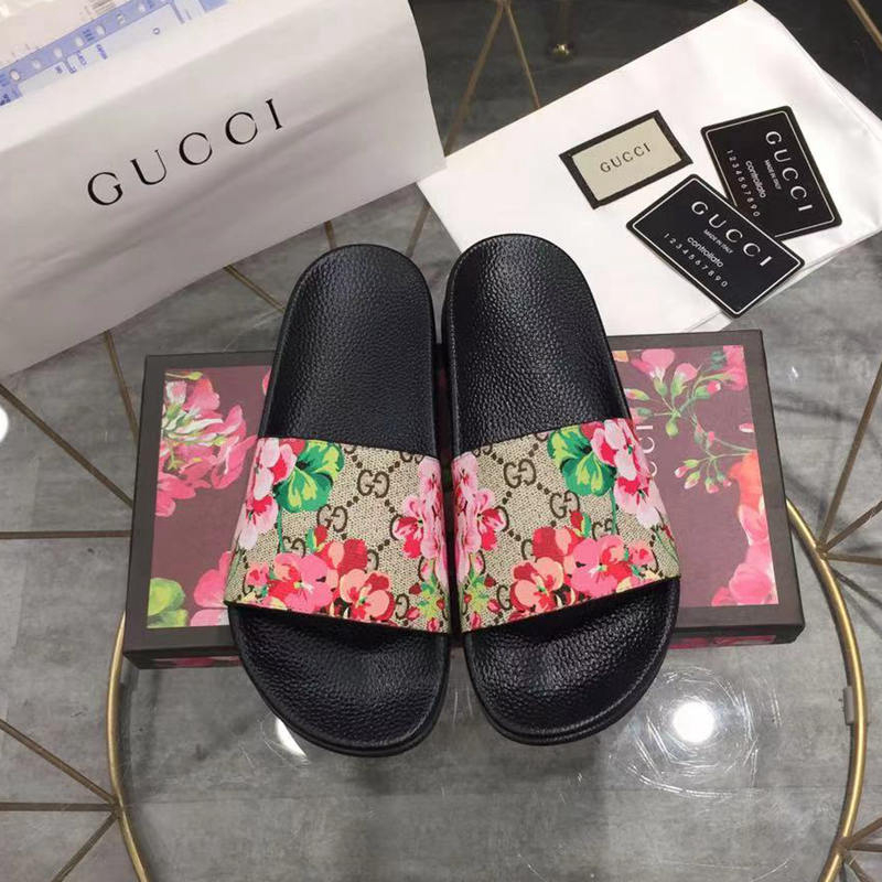 Gucci GG Blooms Supreme Floral Slide Sandal