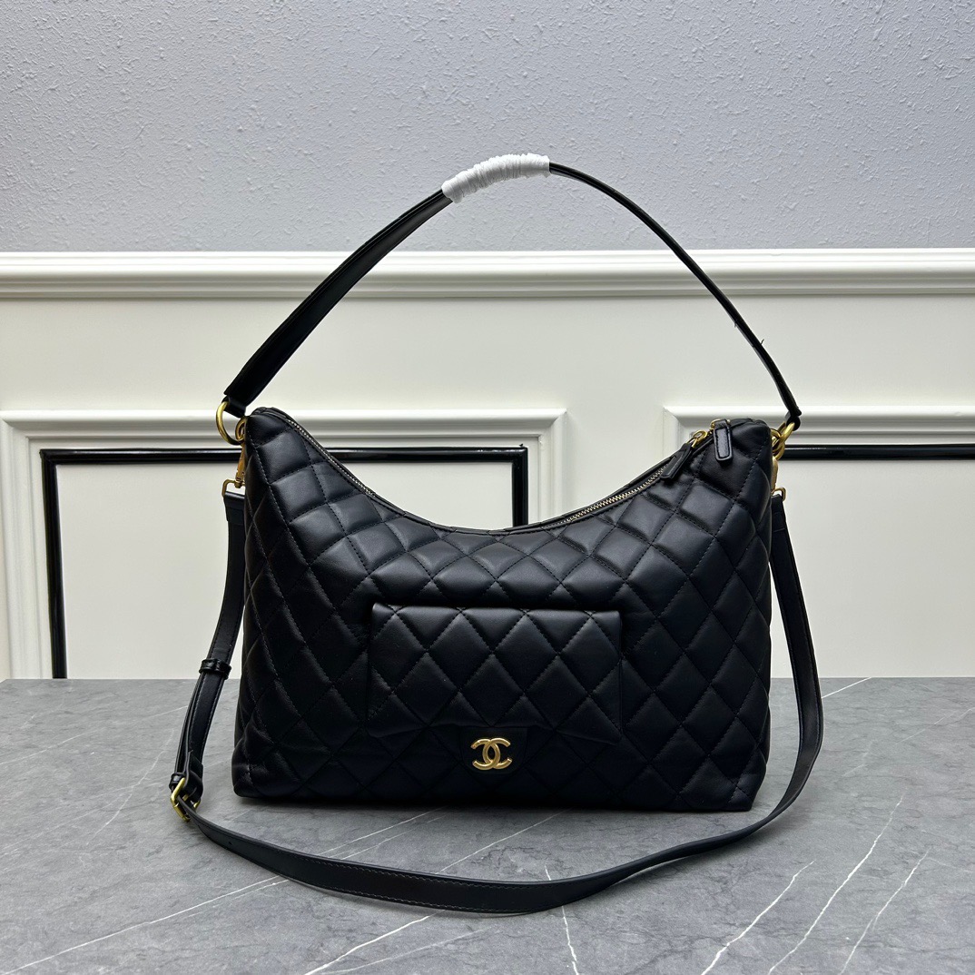 Chanel Hobo Calf Leather Shoulder Bag Handbag