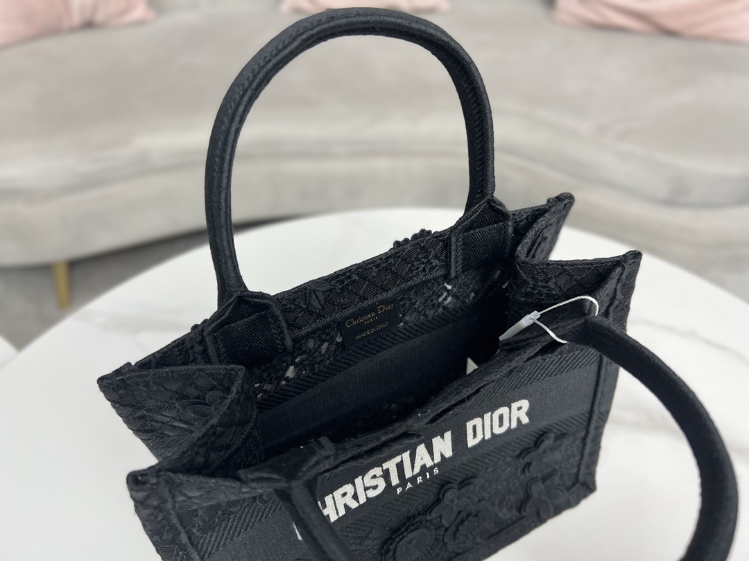 Dior Book Tote Small D-Lace Macrame M1286ZEAX_M911