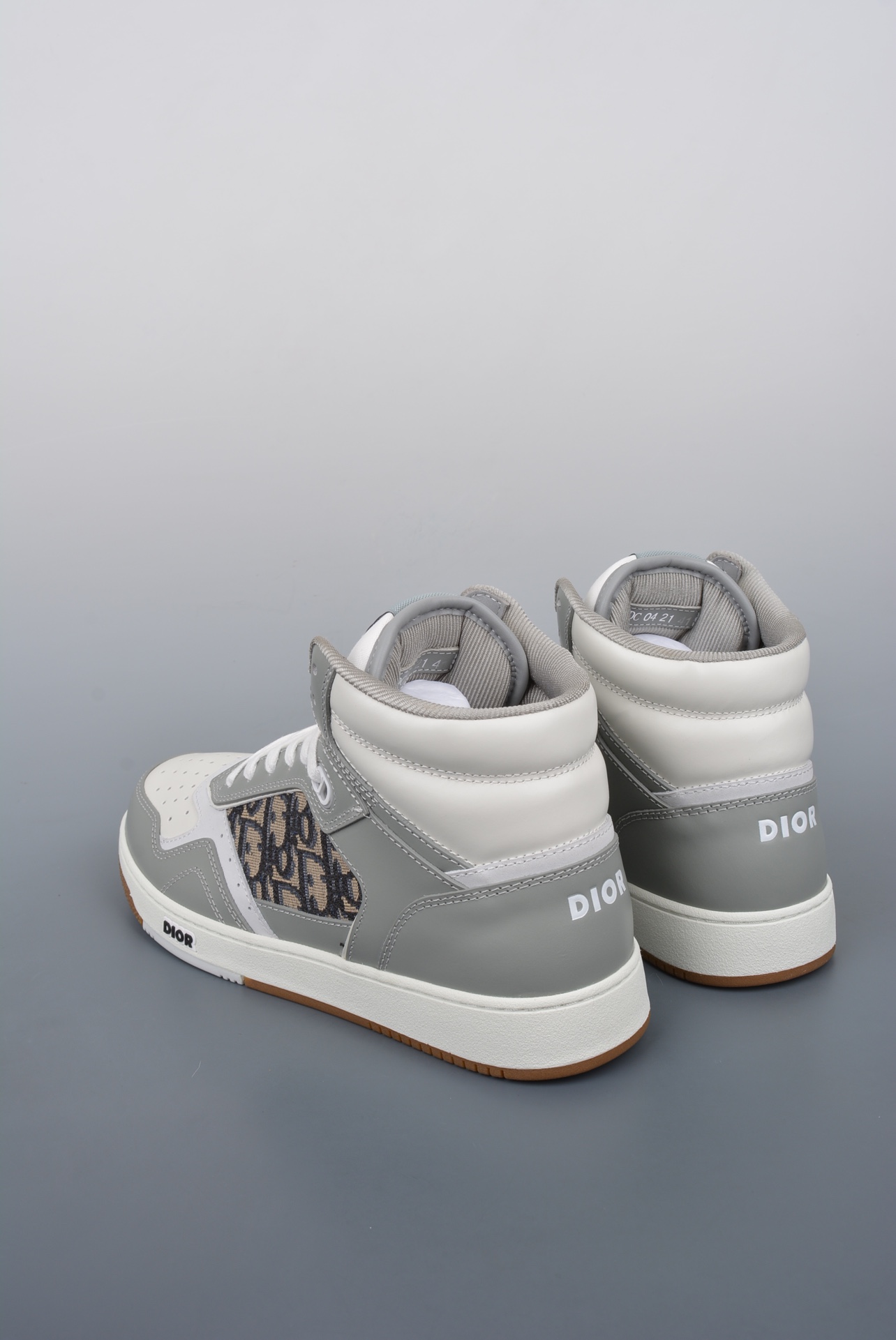 Dior B27 Sneakers High-Top Gray