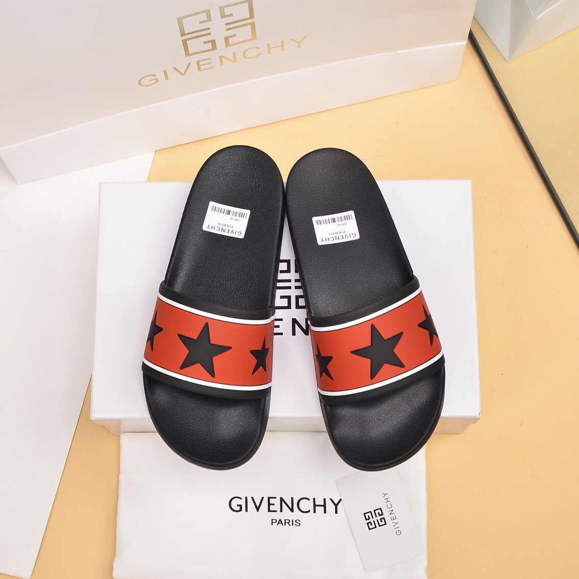 Givenchy Rubber Logo flip-flops Slide Sandal