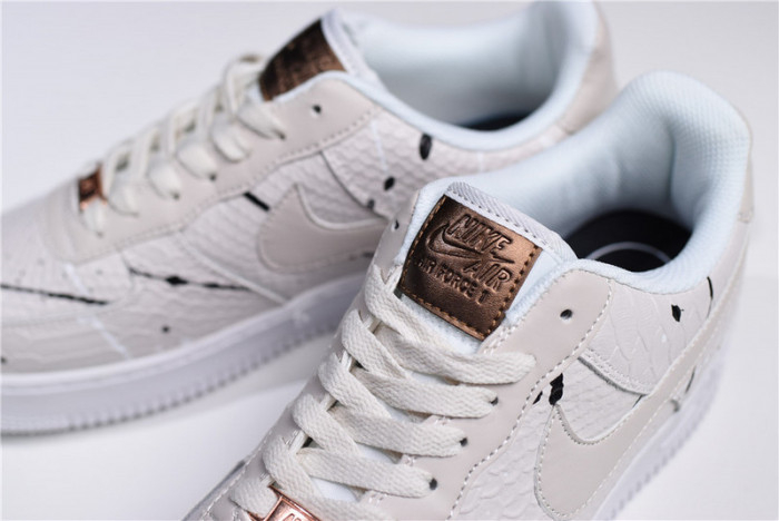 Nike Air Force 1 Low LX 