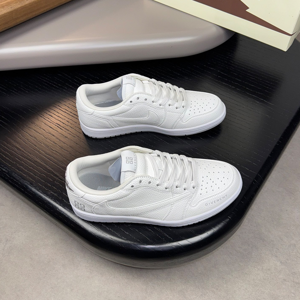 Travis Scott X Nike Air Jordan 1 Low X Givenchy Sneakers