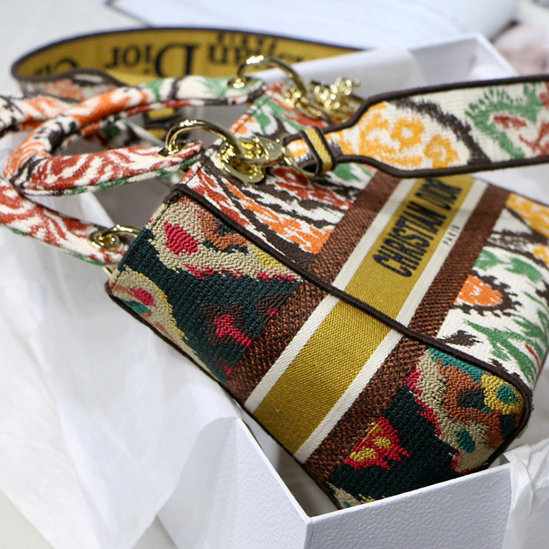Dior The LADY D-LITE Bag Yellow Multicolor Dior Paisley Embroidery M0565OJAP_M885