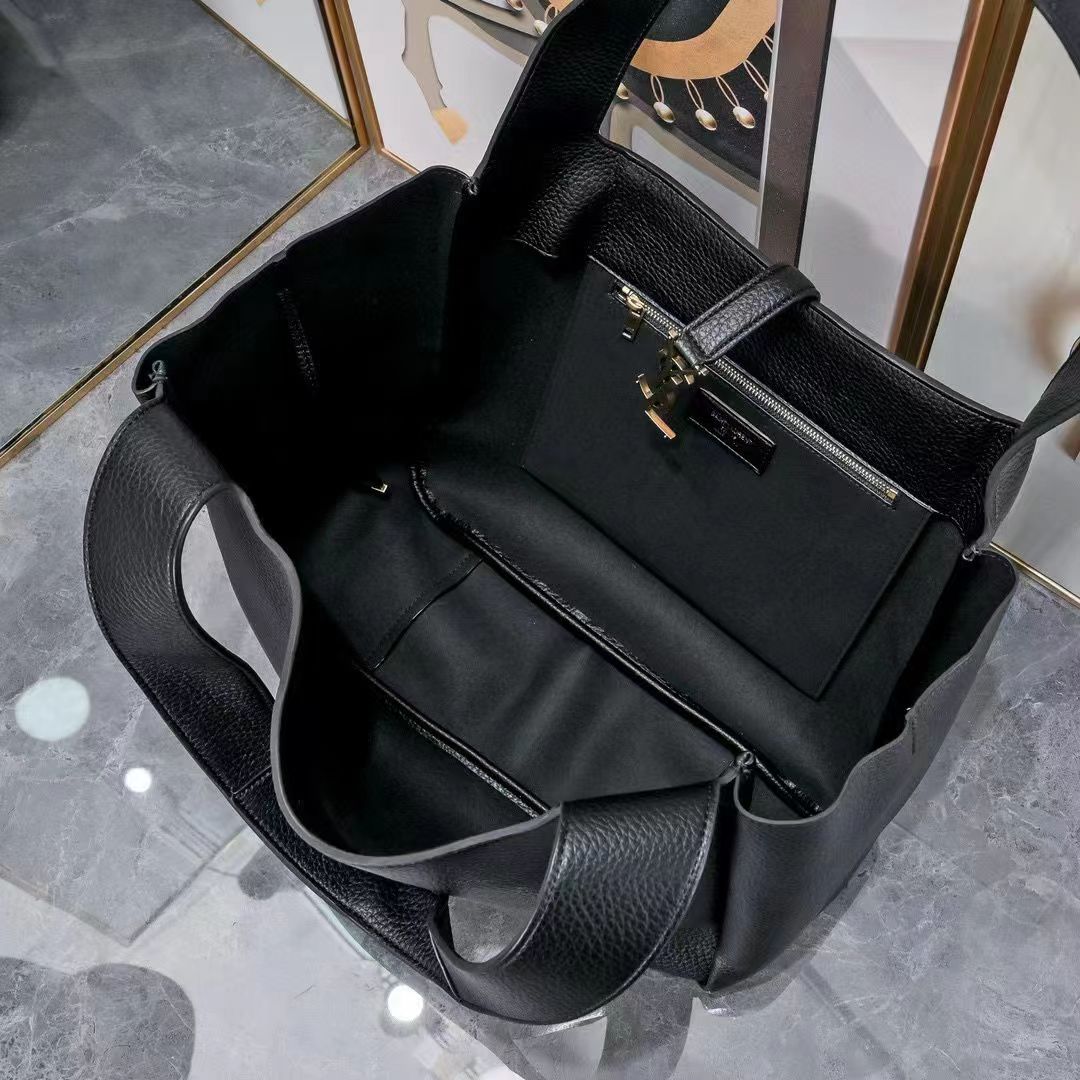 Saint Laurent YSL Le 5 A 7 Bea In Grained Leather