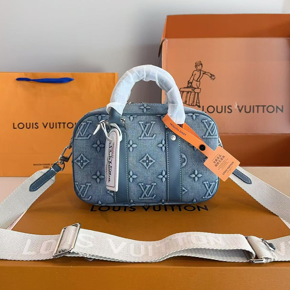 Louis Vuitton LV Crossbody Bag