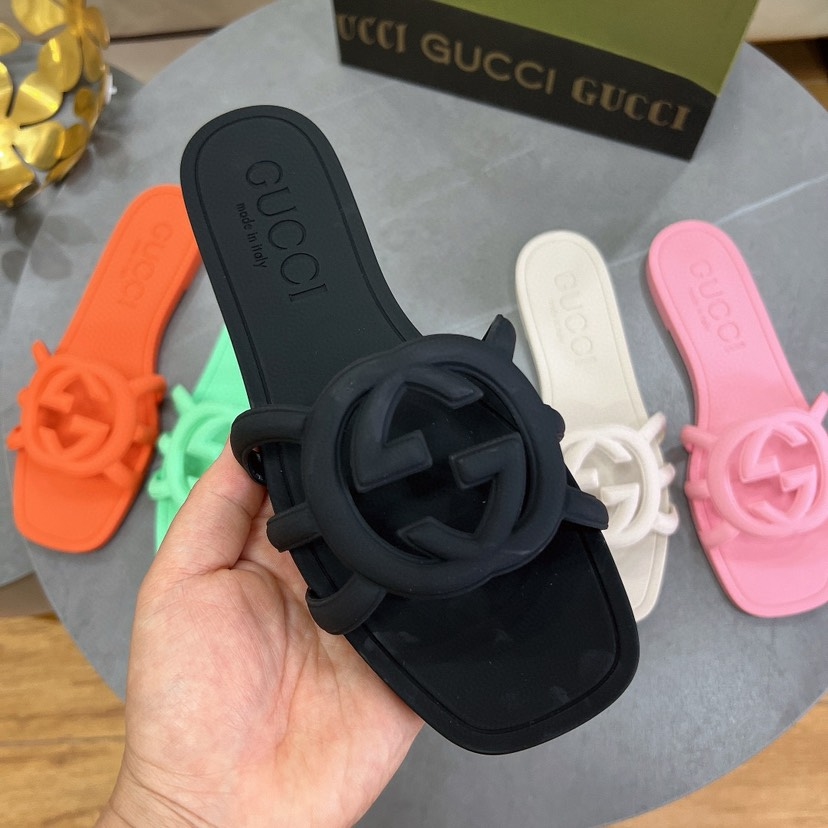 Gucci Rubber Slippers