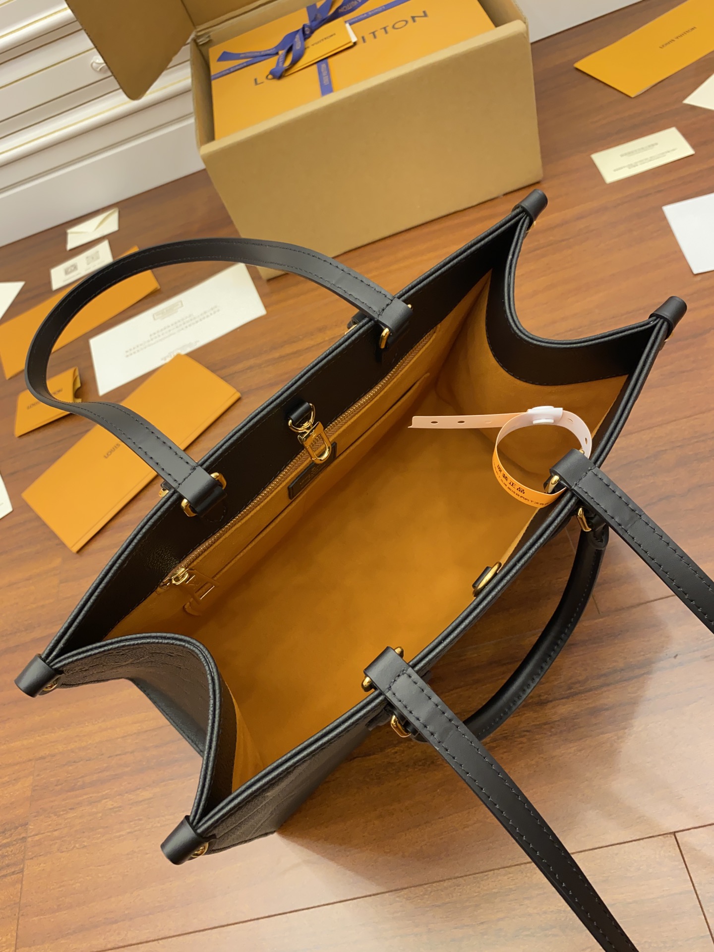 Louis Vuitton Onthego MM M45595