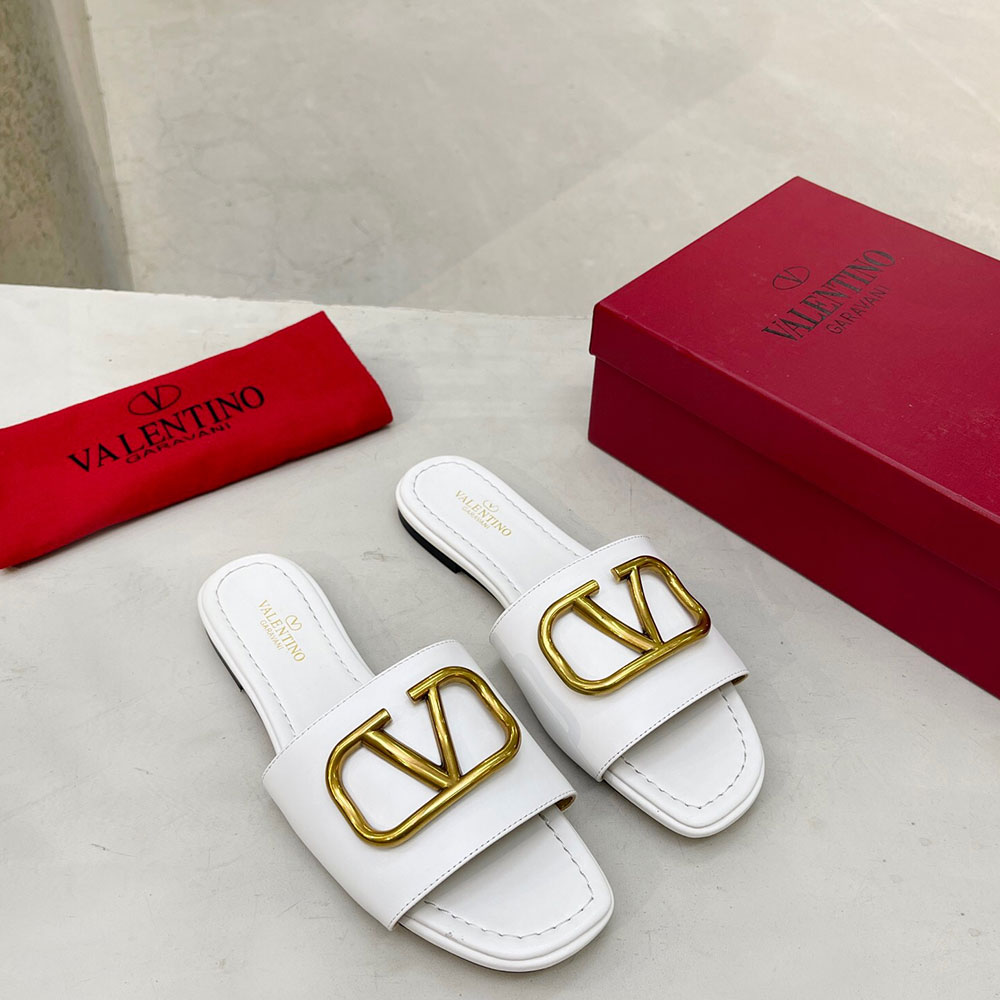 Valentino Leather Casual Fashion Flip-Flops Slide Sandal