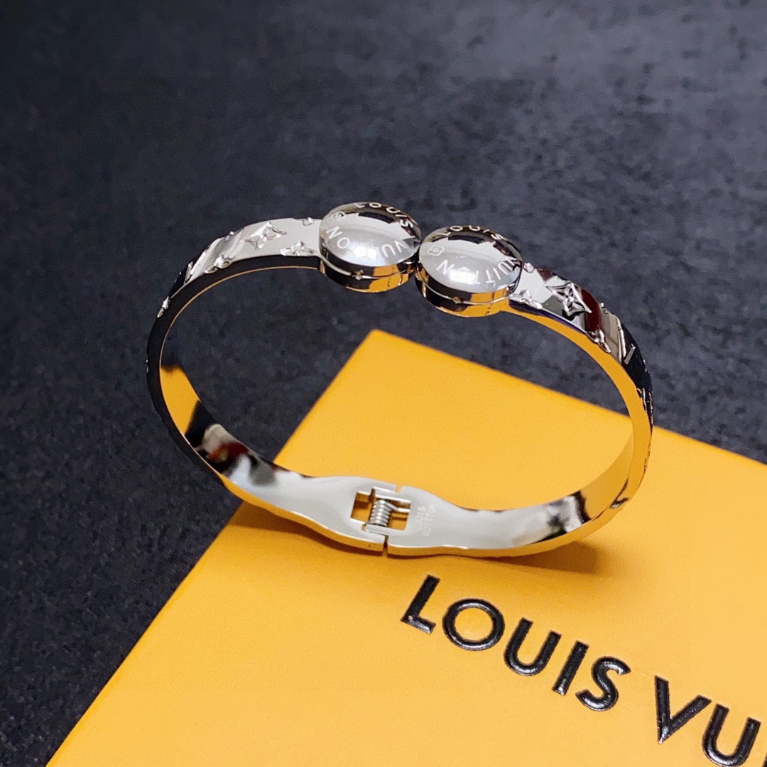 Louis Vuitton LV Bracelets