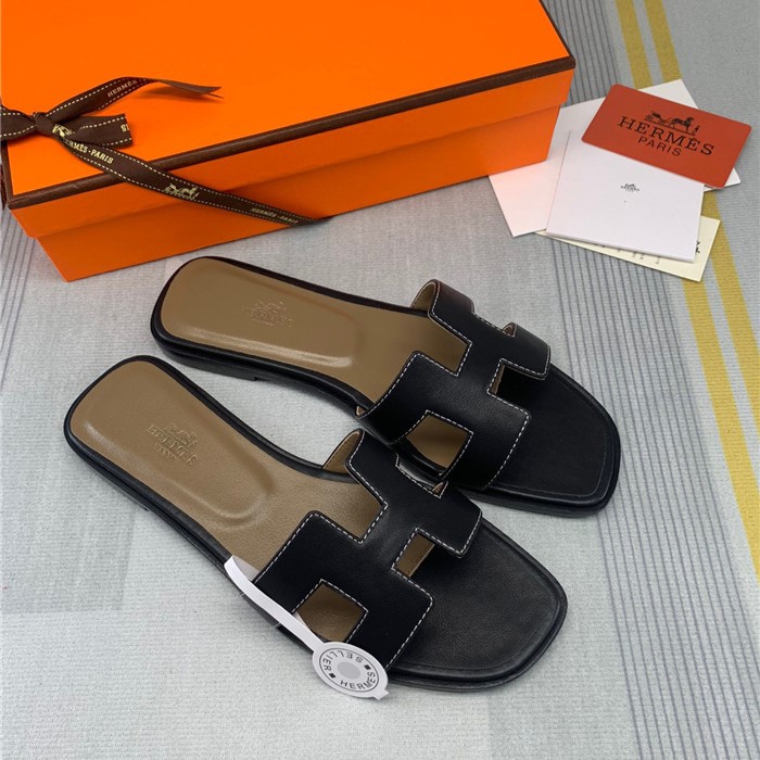 Hermes Oran sandal