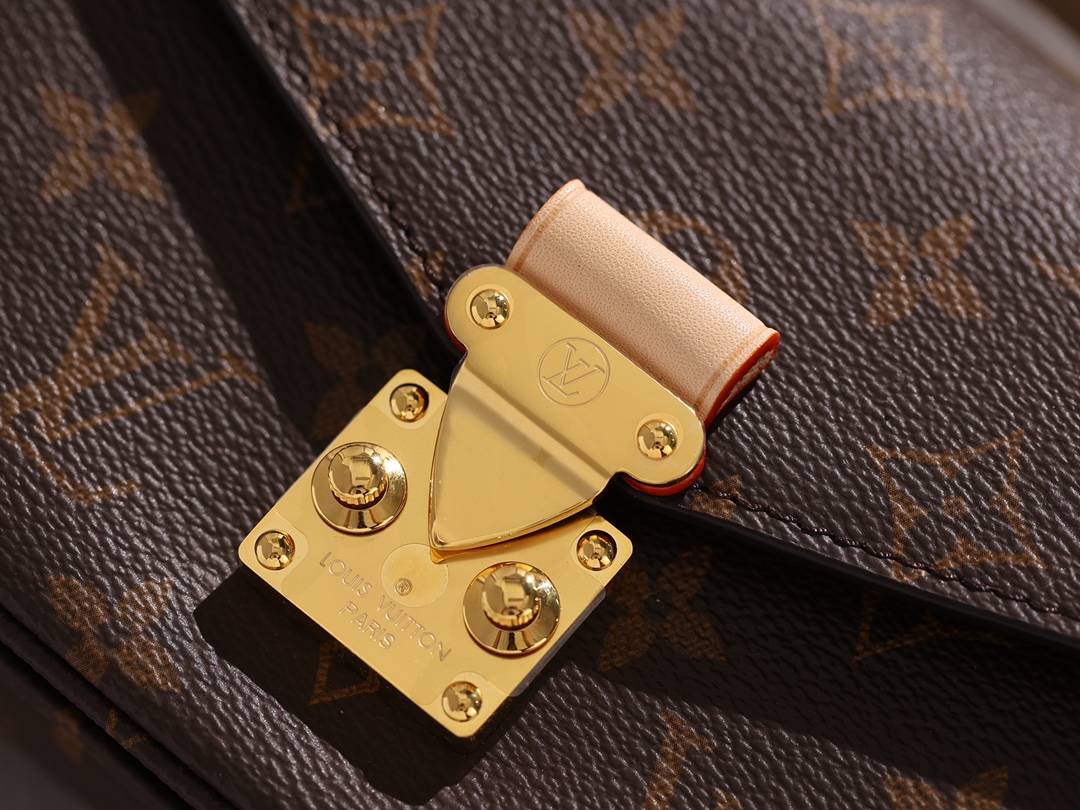Louis Vuitton Micro Metis M81267