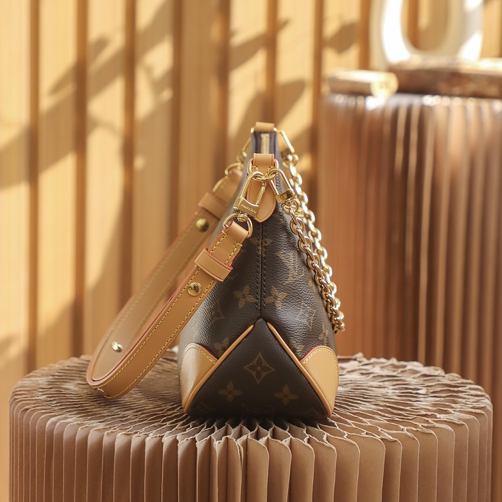 Louis Vuitton Boulogne Bag