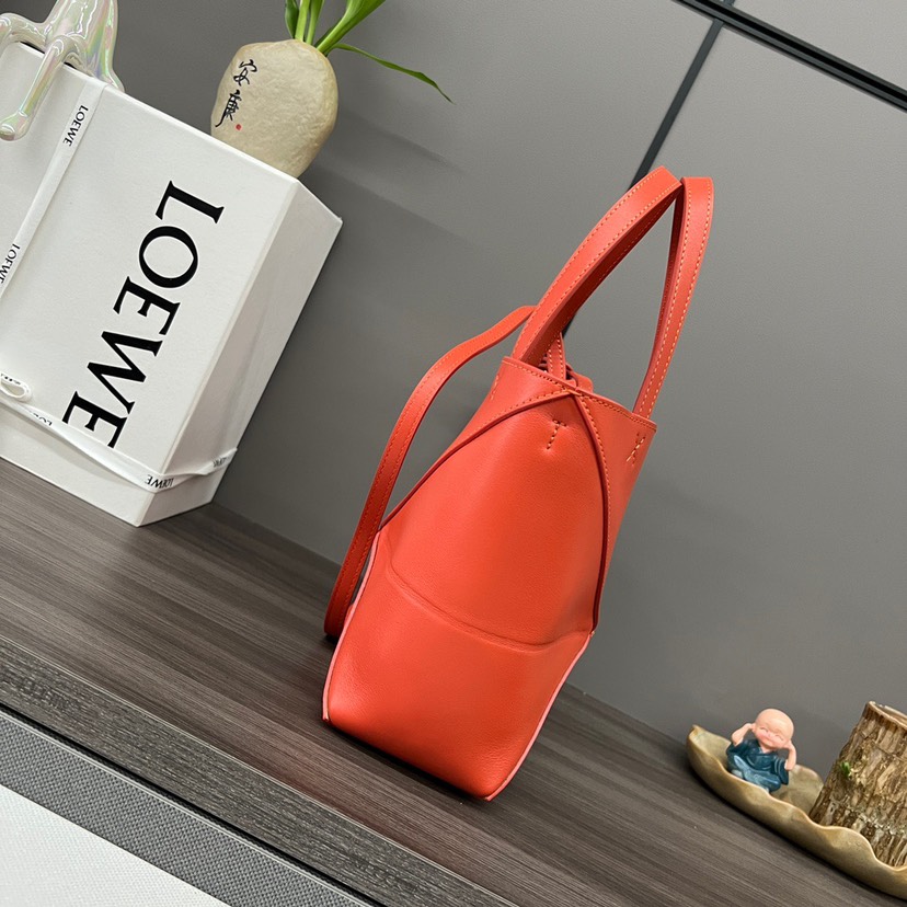 Loewe Mini Puzzle Fold Tote in shiny calfskin Red