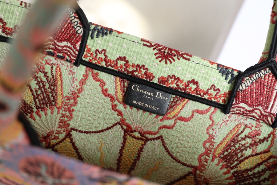 Dior Book Tote Large Powder Pink Dior Jardin Magique Embroidery