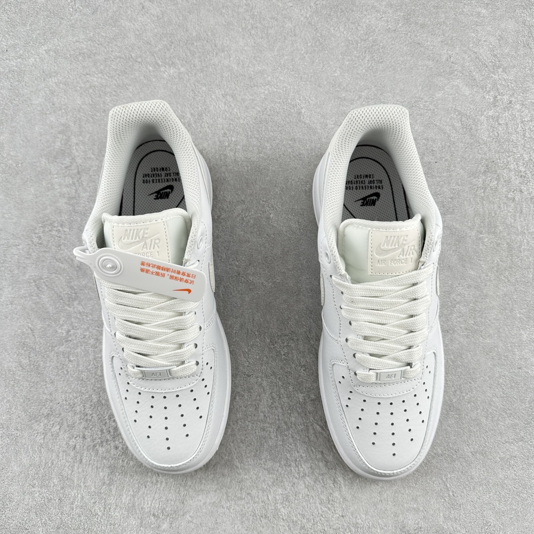 Nike Air Force 1  White Biege