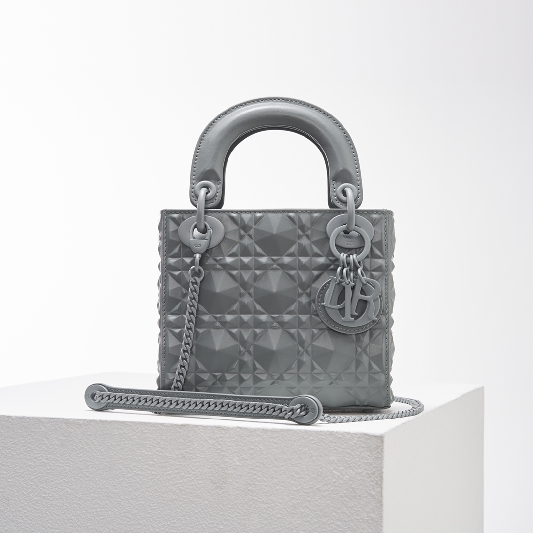 DIOR Lady Dior Diamond Vine Pattern Handbag