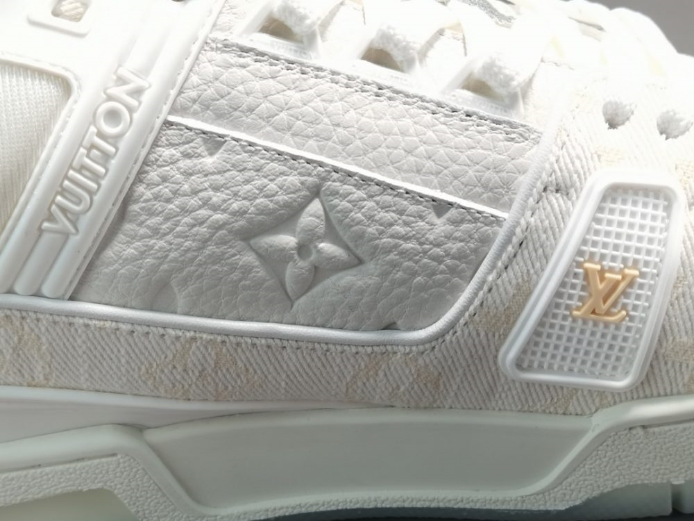 Louis Vuitton Trainer Sneaker White