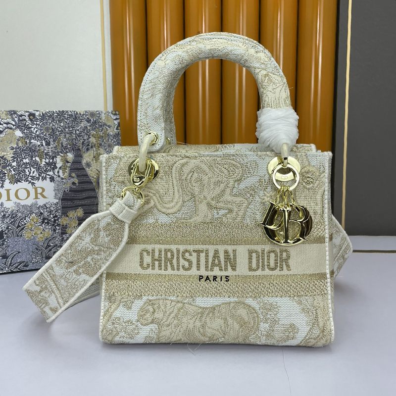Dior The LADY D-LITE Bag
