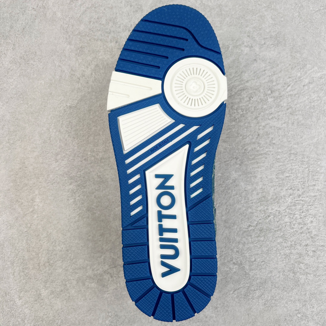 Louis Vuitton Sneakers blue