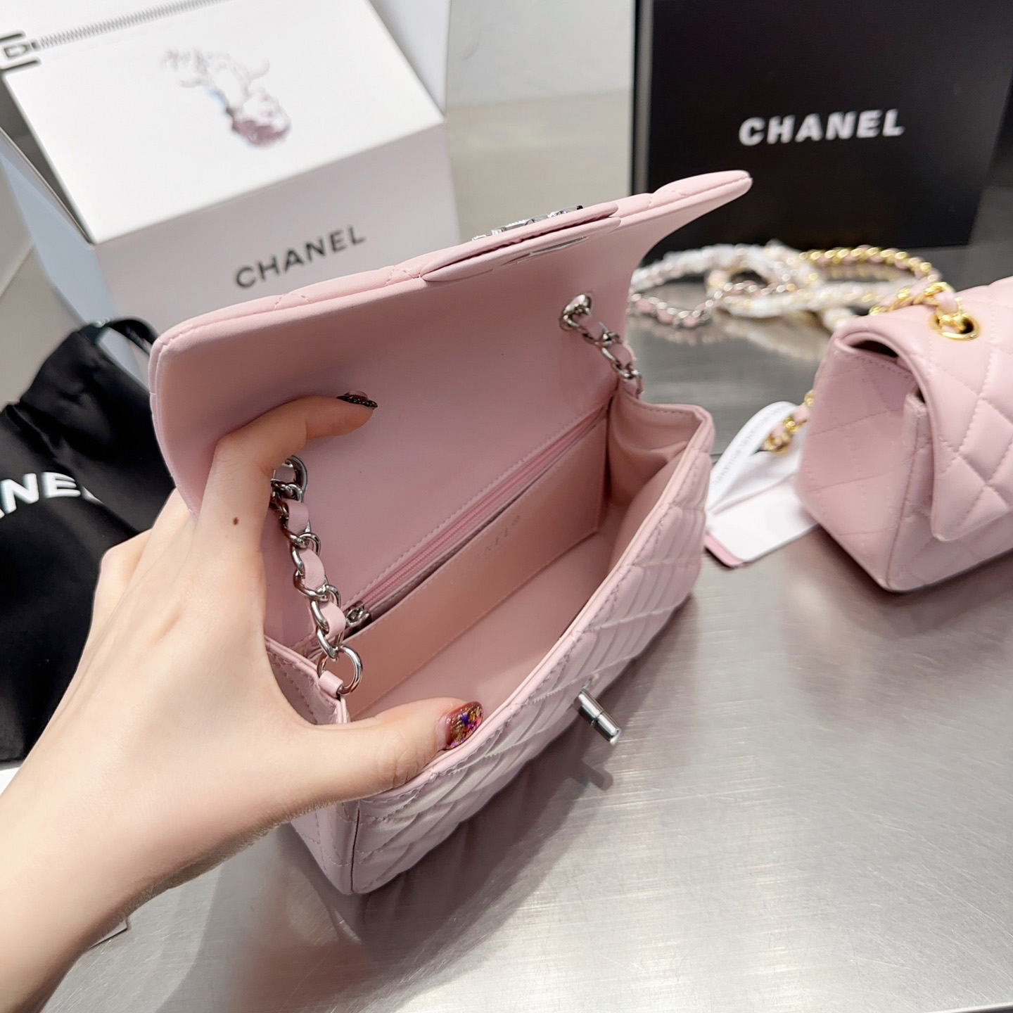 Chanel Classic Pink Flag Bag Small 20cm-