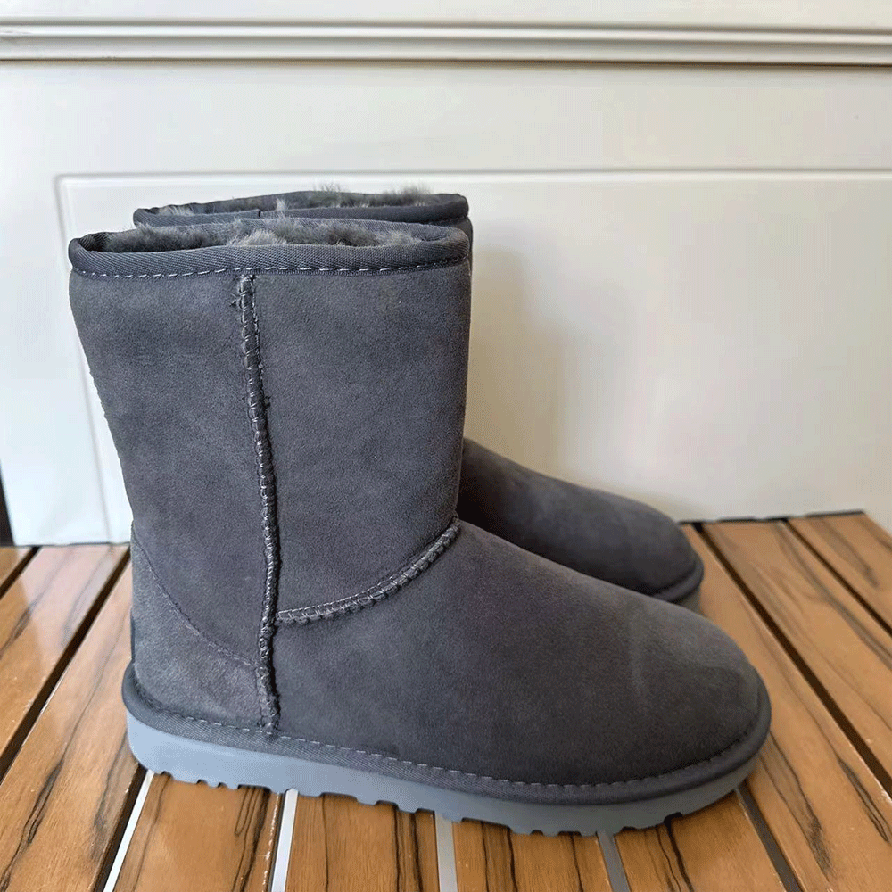 UGG Fall/Winter Classic Short Boots
