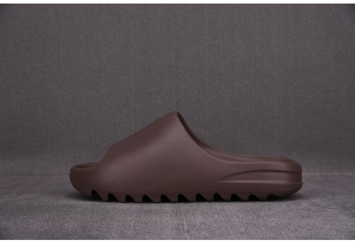 Yeezys Slide Soot G55495