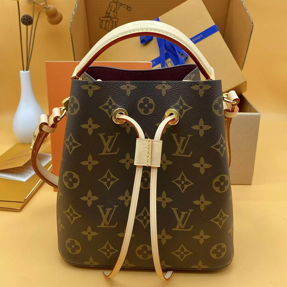 Louis Vuitton LV NÉONOÉ BB Bag