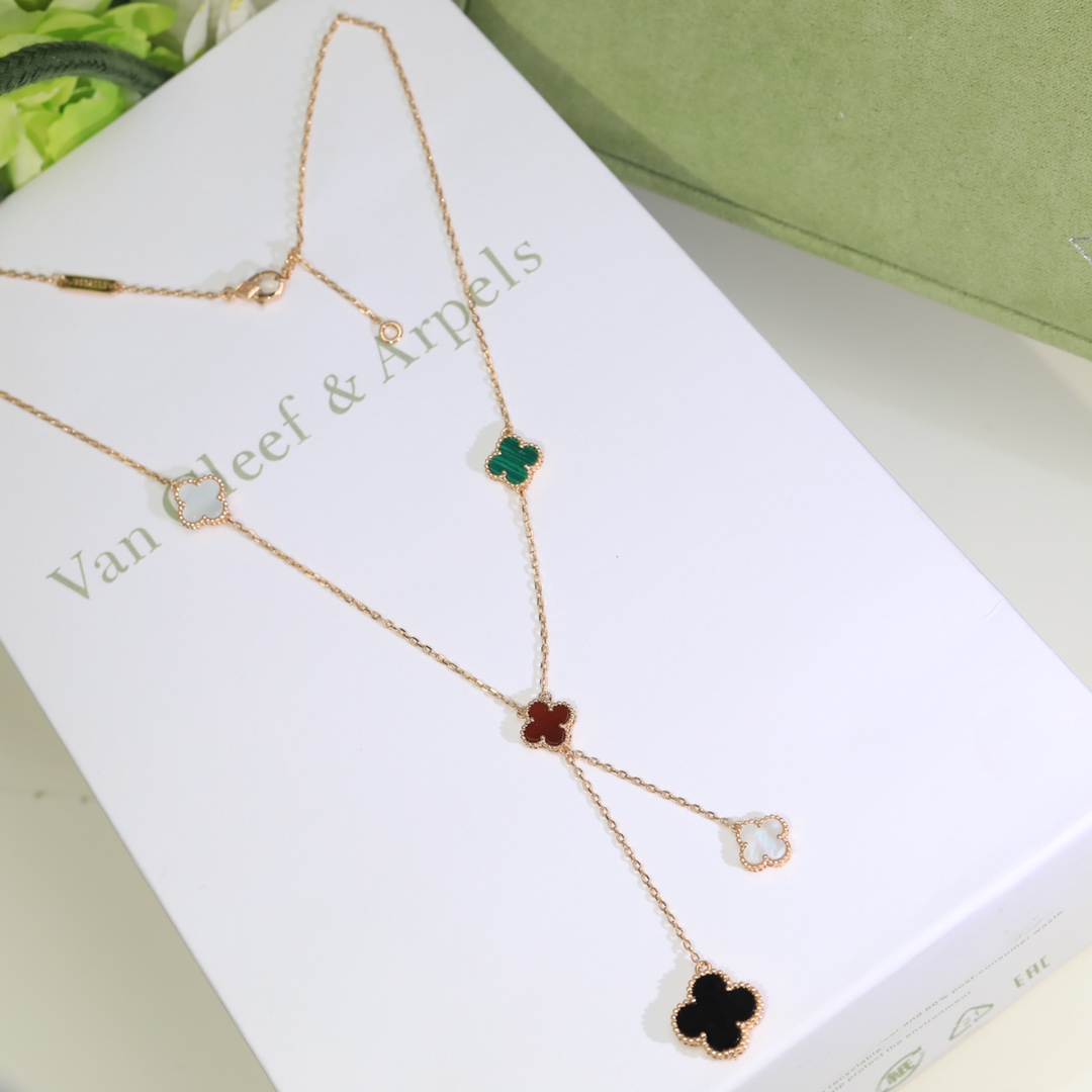 Van Cleef & Arpels Vca Necklaces