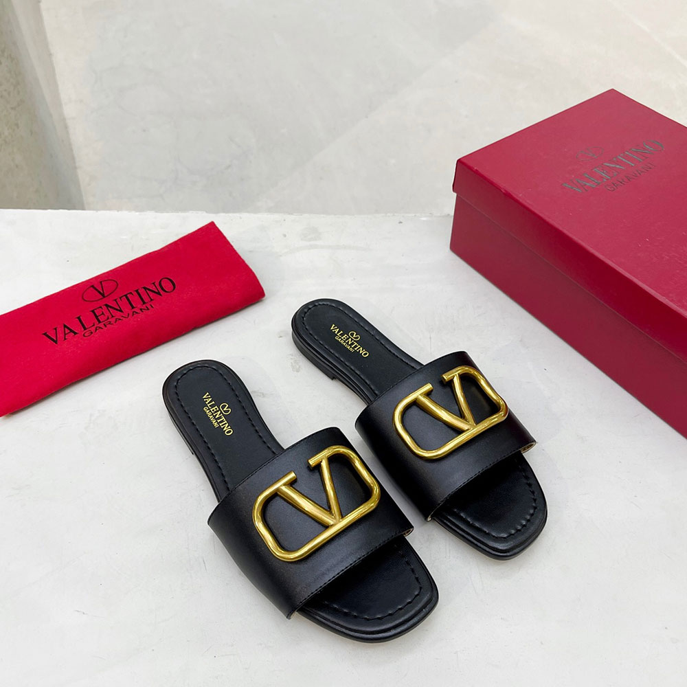Valentino Leather Casual Fashion Flip-Flops Slide Sandal