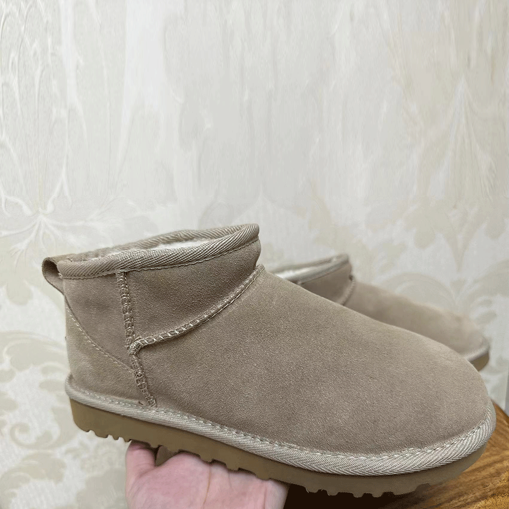 UGG Women's Classic Ultra Mini Boot