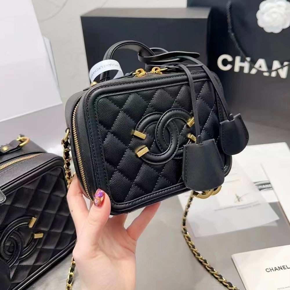 Chanel Vanity Case Quilted Caviar
