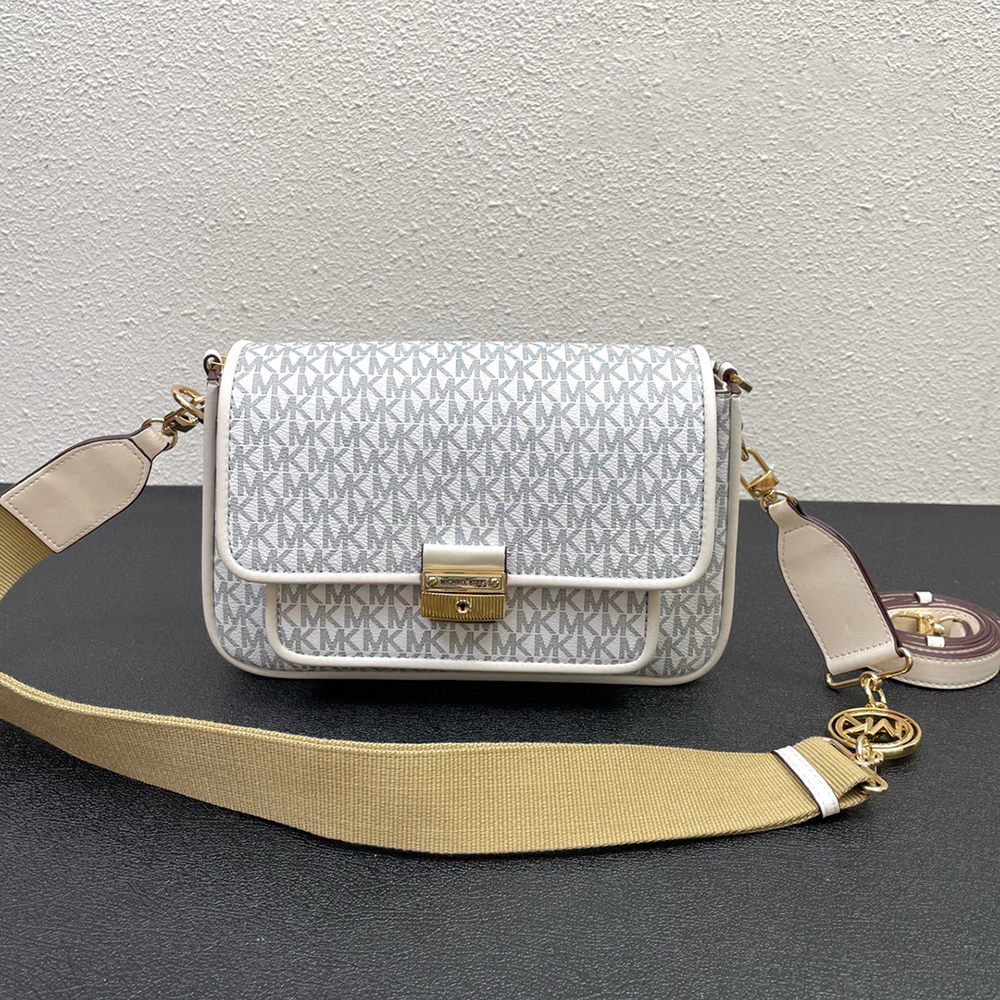 Michael Kors MK Bradshaw Crossbody Bag