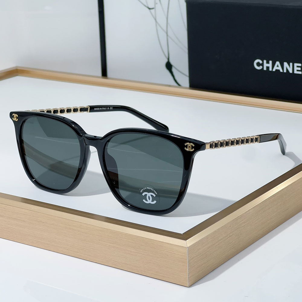 Chanel  Mirror leg Hollowed out Logo Sunglasses