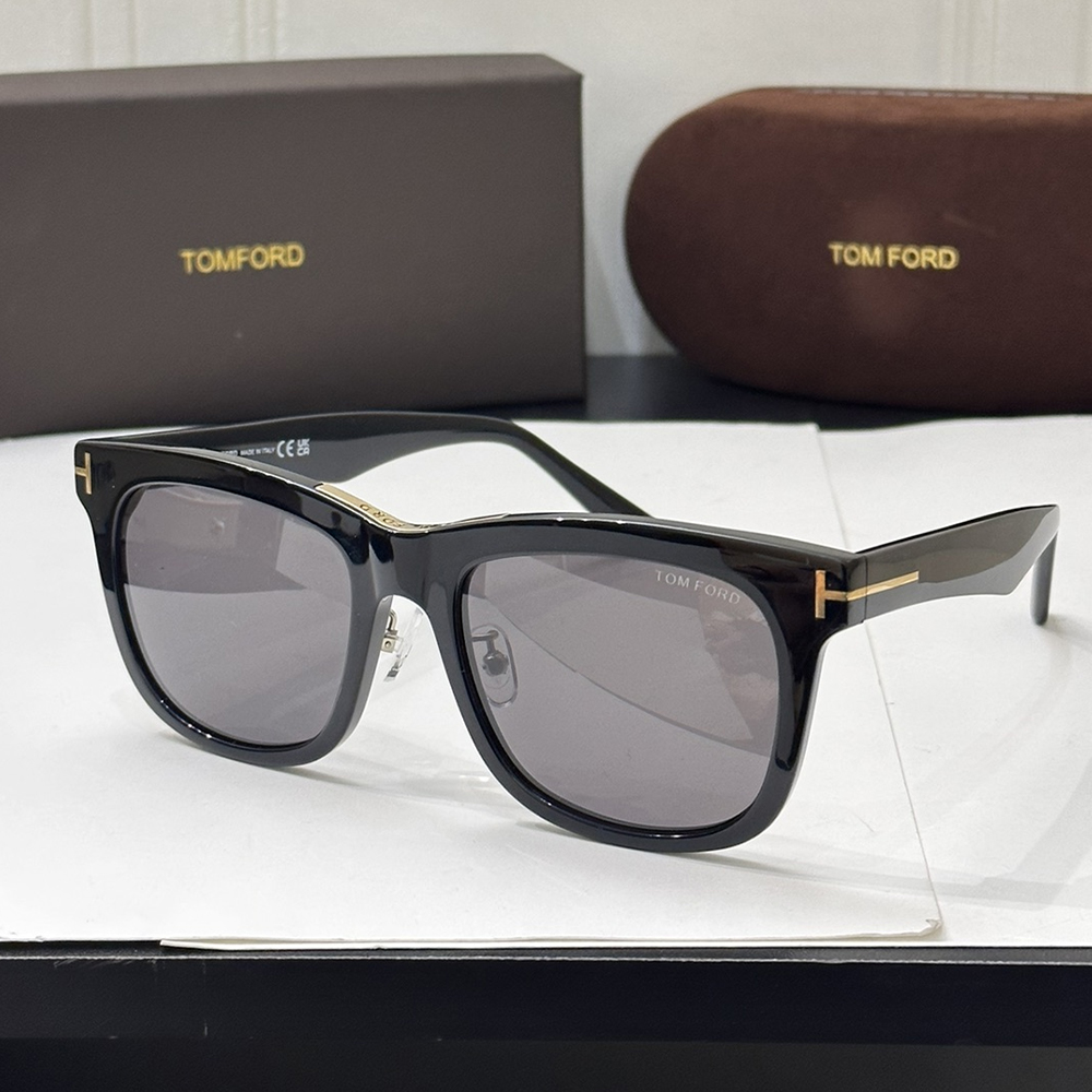 Tom Ford Gradient Clear Sunglasses