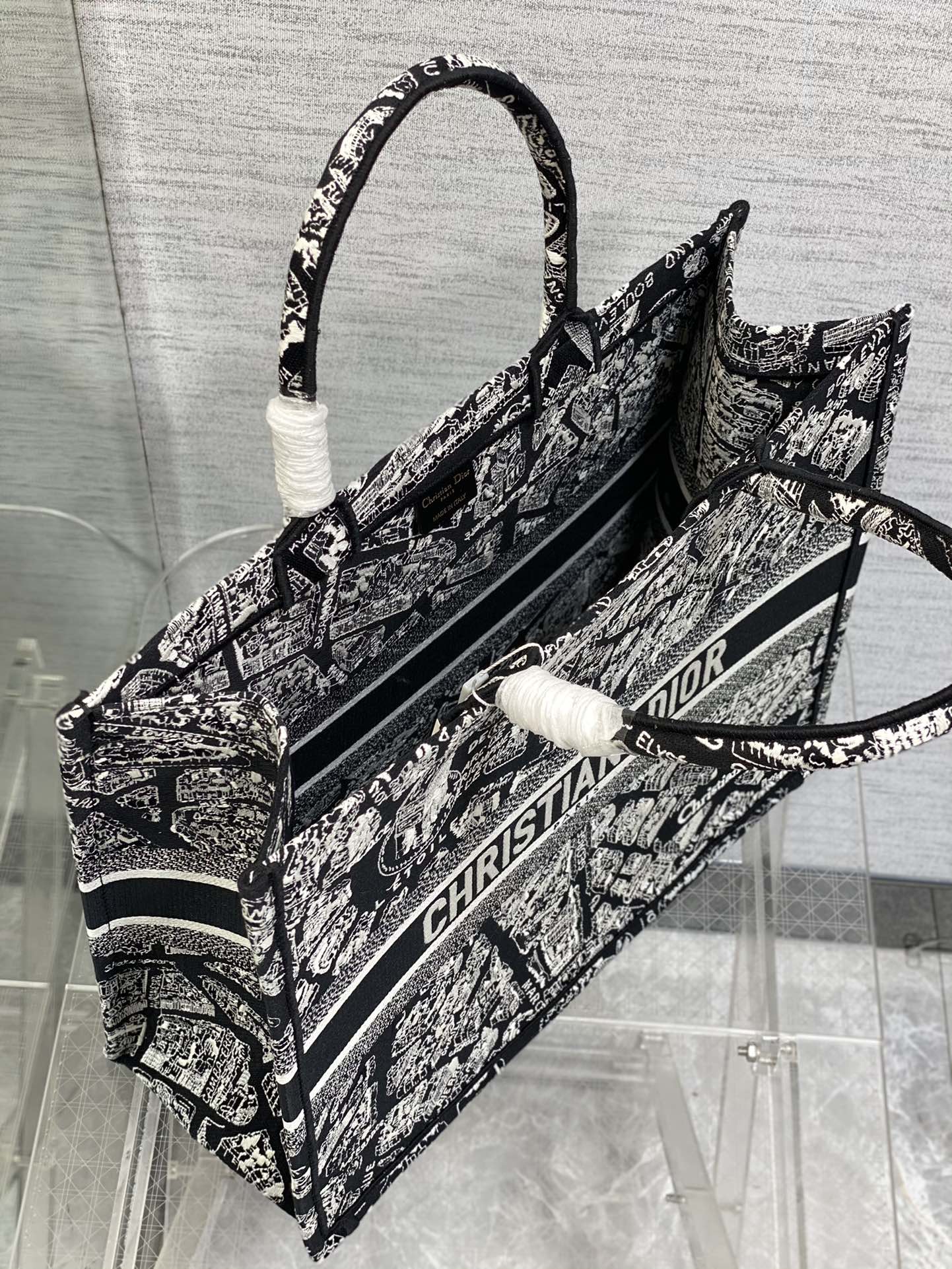 Dior Book Tote Large Black And White Plan De Paris Embroidery M1296ZOMP_M993