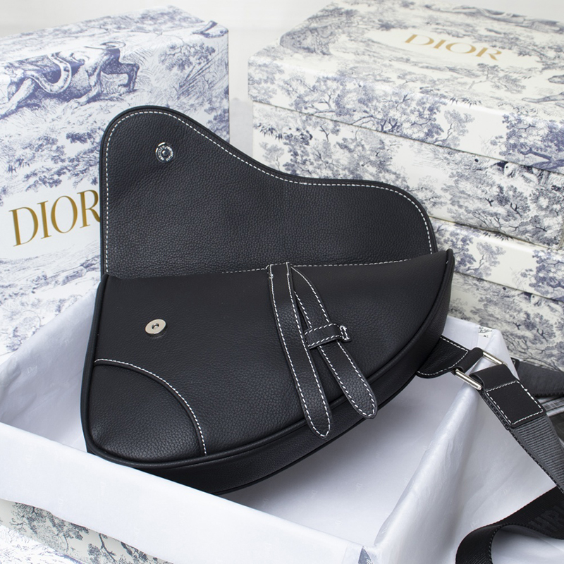 Dior Saddle Bag Black Grained Calfskin With Dior And Shawn Signature 1ADPO093YZS_H10E