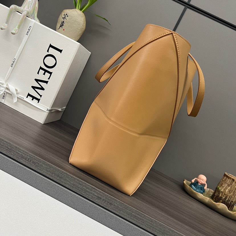 Loewe Puzzle Fold Tote in shiny calfskin Medium Brown