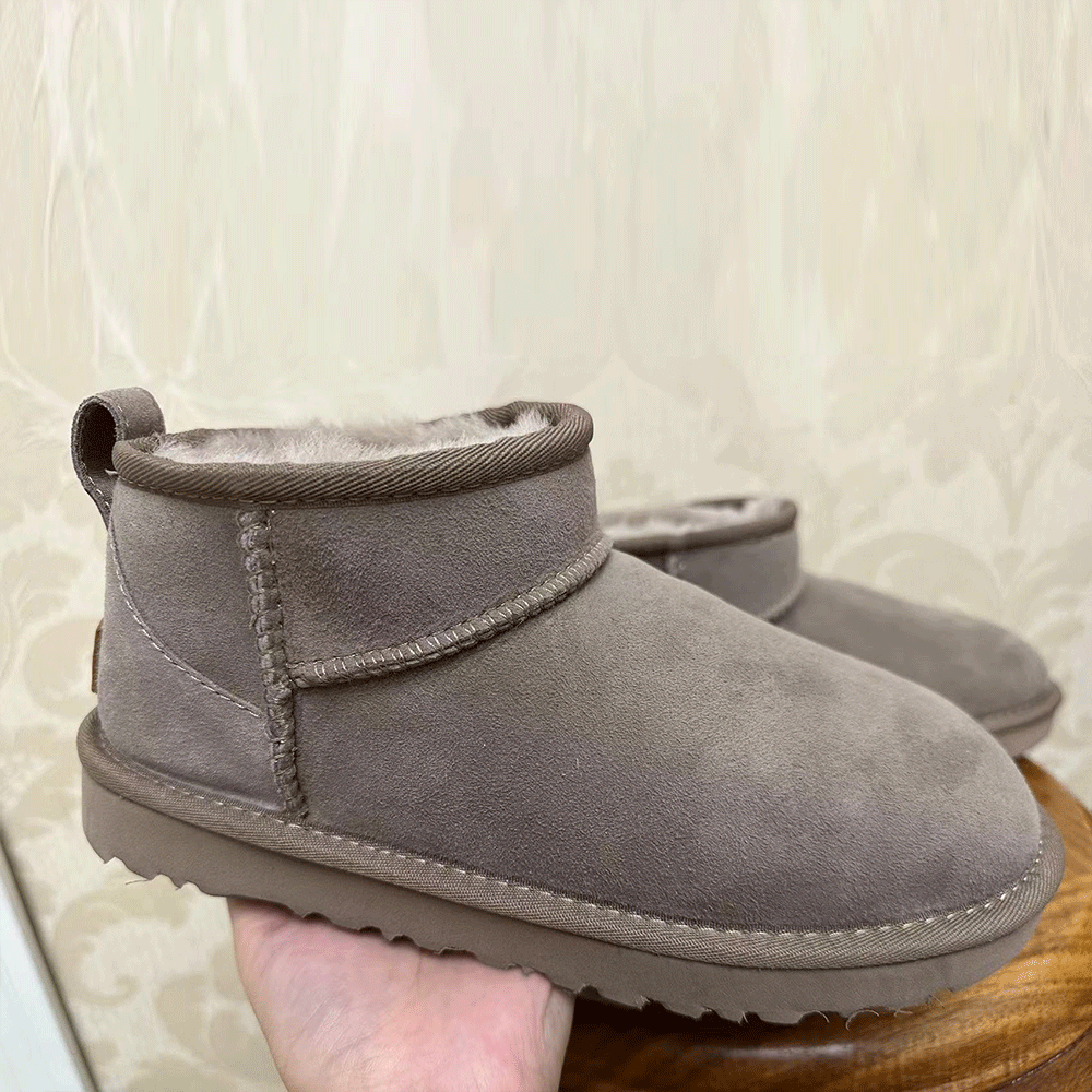 UGG Women's Classic Ultra Mini Boot