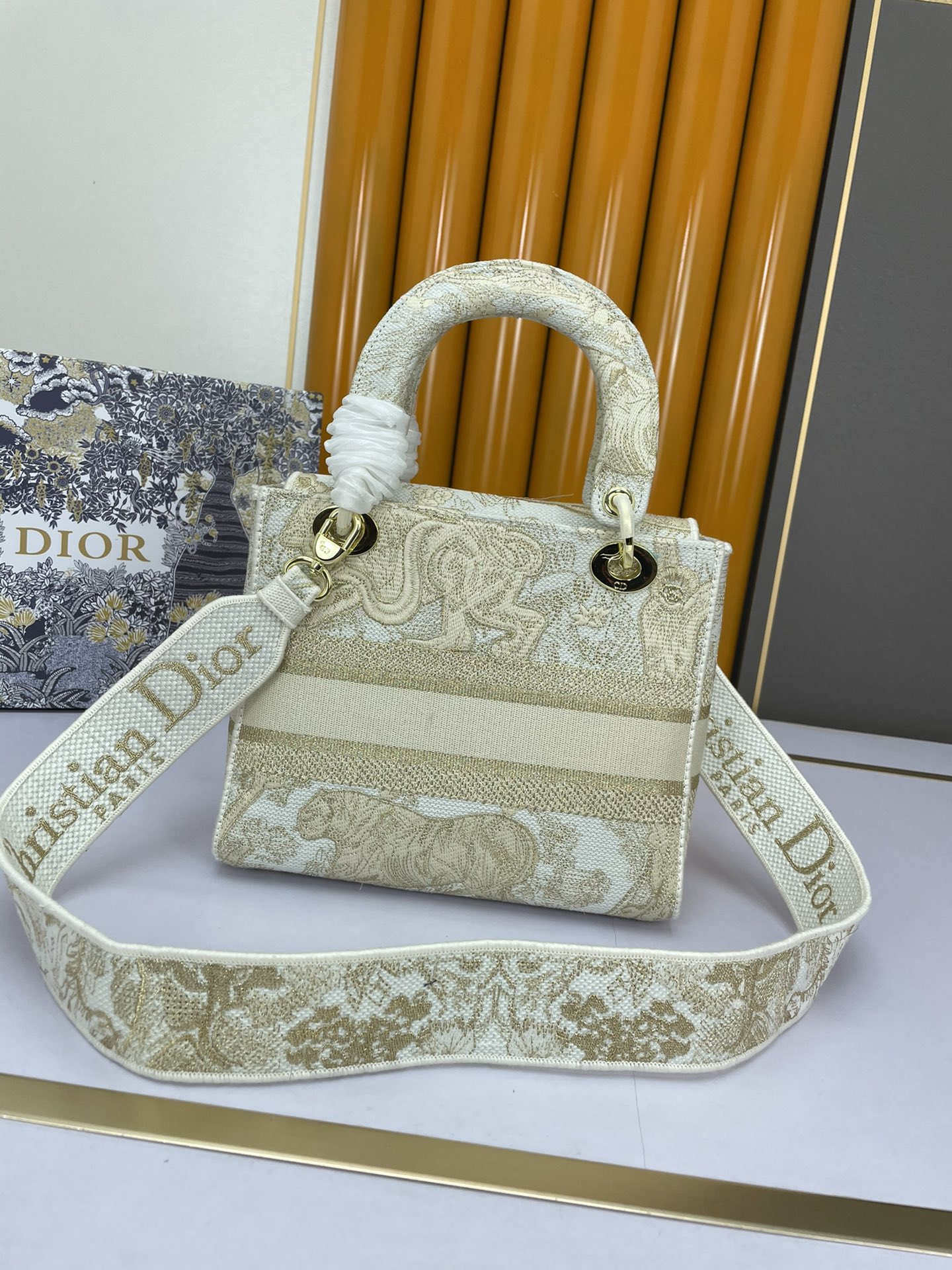 Dior The LADY D-LITE Bag