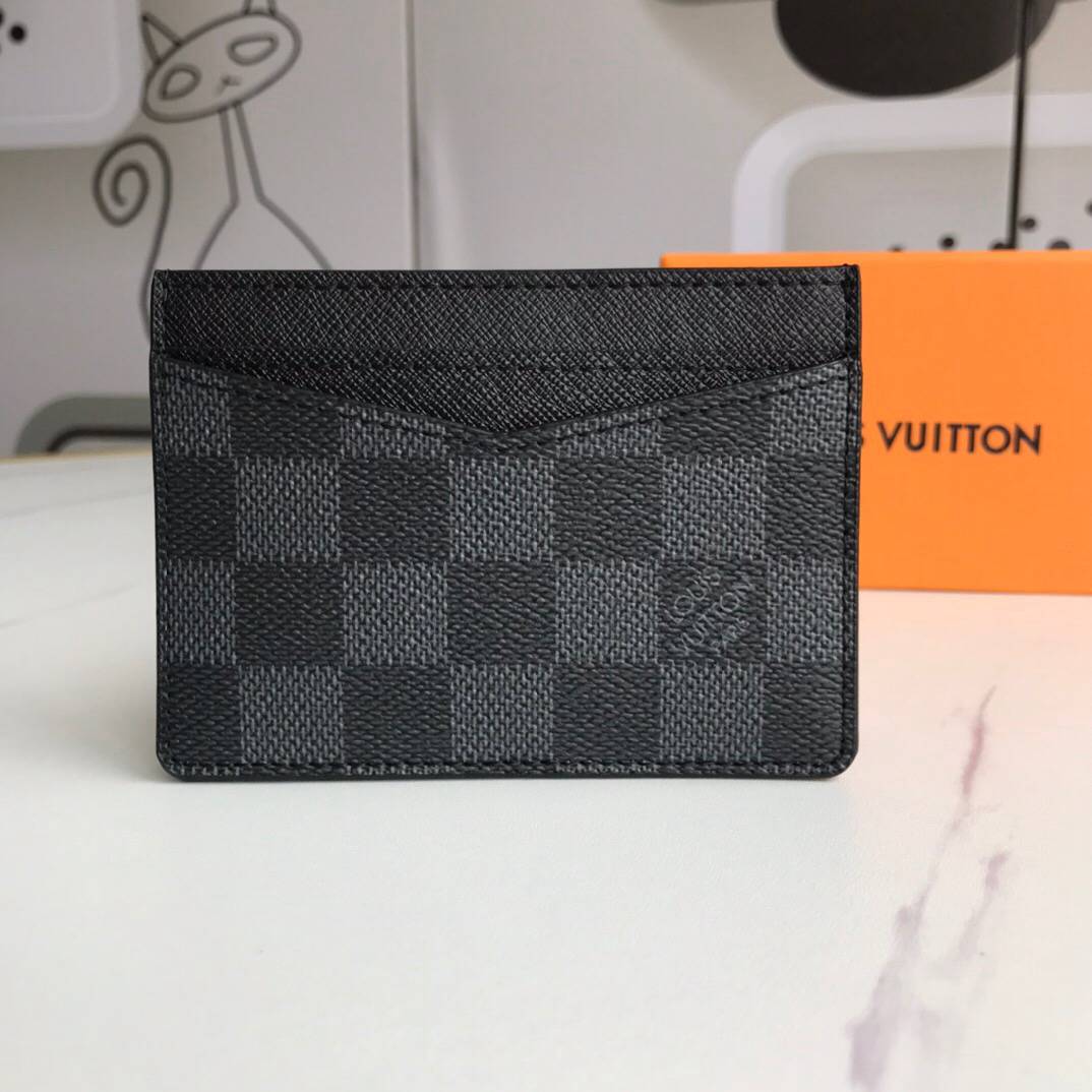 Louis Vuitton LV Card Holder