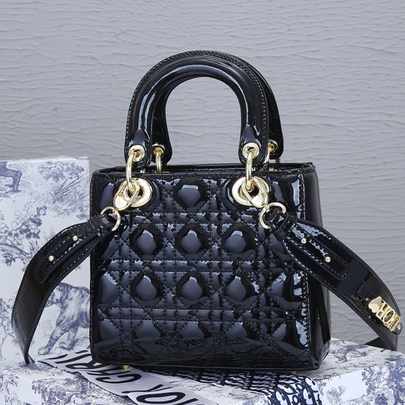 Dior The LADY D-LITE Bag
