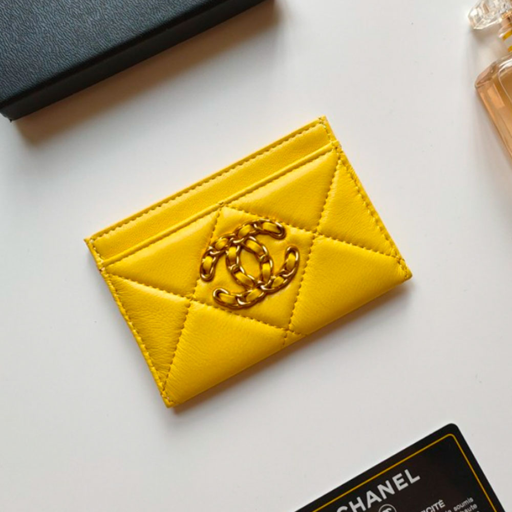 Chanel Sheepskin Card Holder