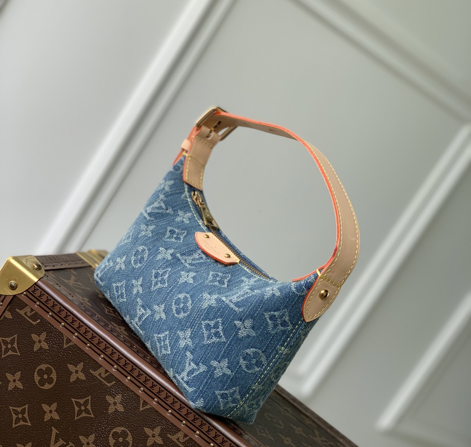 Louis Vuitton LV HILLS POCHETTE Denim Handbag M82949