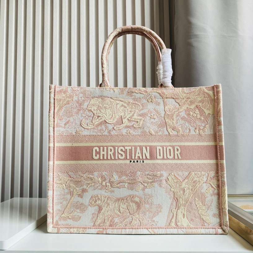 Dior Medium Book Tote