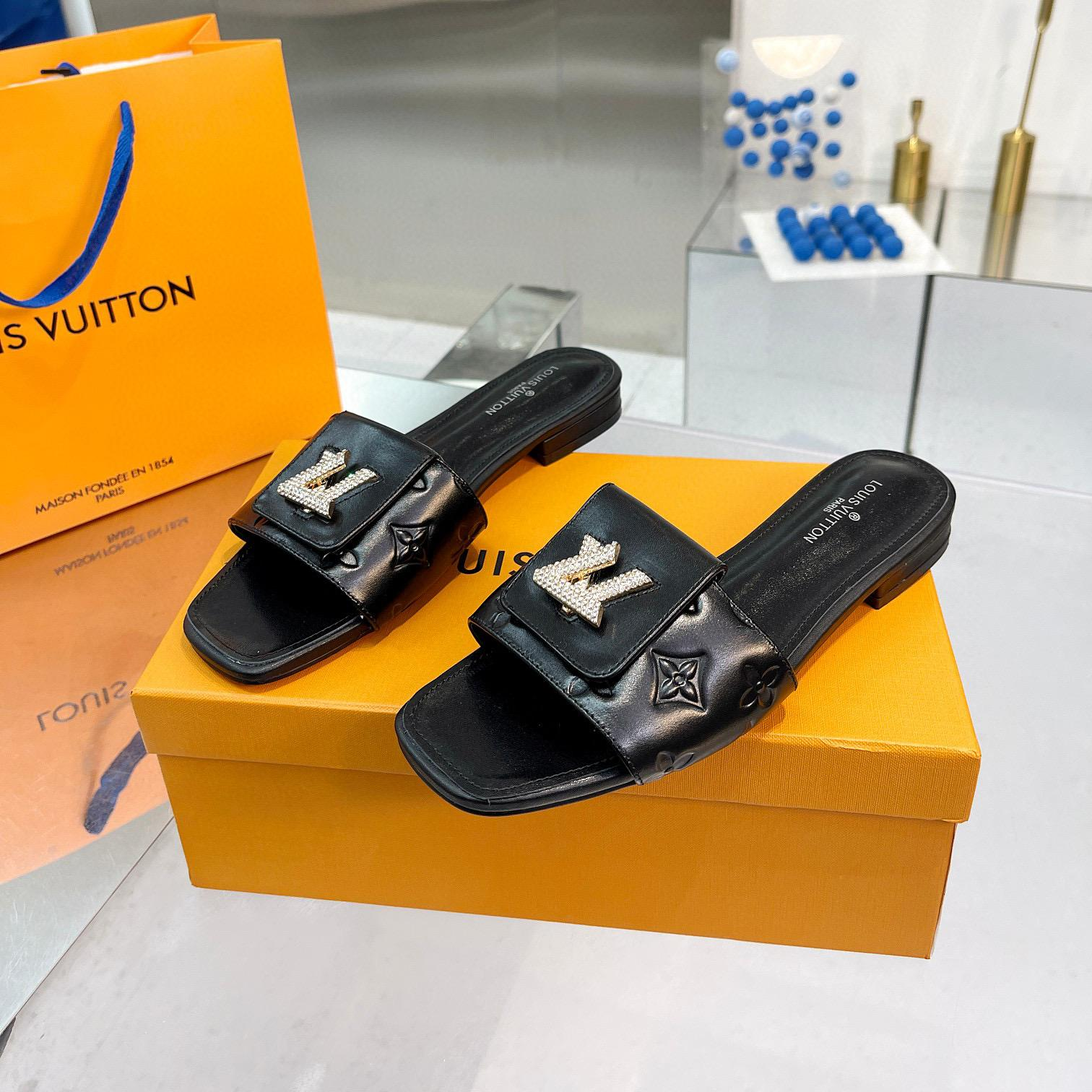 Louis Vuitton LV Comfortable Leather Flip-fFops  Slide Sandal